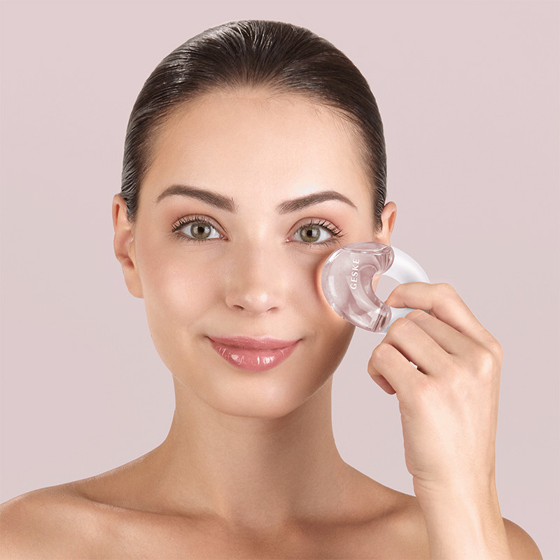 Масажер для очей GESKE Cool & Warm Eye Massager 7 в 1 пудровий на beauty-prof.com Фото 4 Масажер для очей GESKE Cool & Warm Eye Massager 7 в 1 пудровий Фото 4
