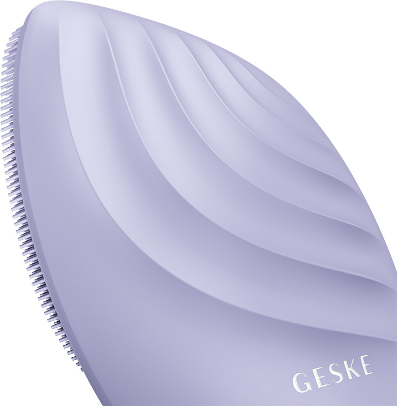 Электронная звуковая щетка для лица GESKE Sonic Facial Brush 5 в 1 фиолетовый на beauty-prof.com Фото 2 Электронная звуковая щетка для лица GESKE Sonic Facial Brush 5 в 1 фиолетовый Фото 2