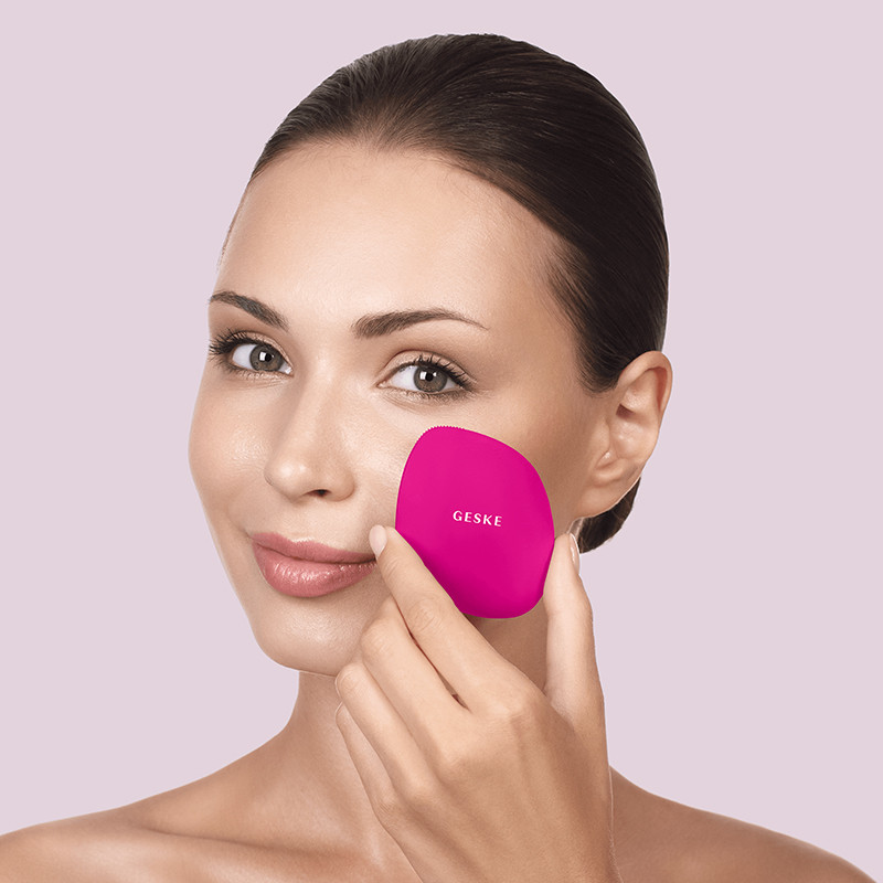 Щітка для обличчя GESKE Facial Brush 4 в 1 бузковий  Фото 4 