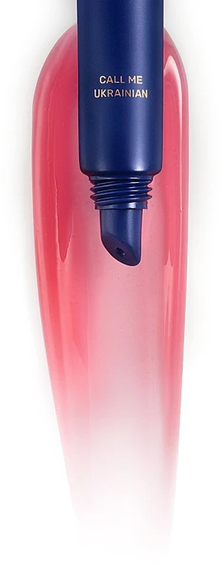 Блиск для губ LIPSS×Київстар +380 Call me Ukrainian Lip Gloss LIPSS, 8 мл на beauty-prof.com Фото 2 Блиск для губ LIPSS×Київстар +380 Call me Ukrainian Lip Gloss LIPSS, 8 мл Фото 2