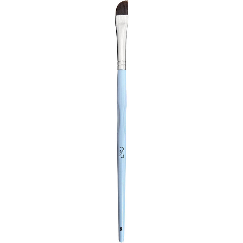 Кисть OkO lash&brow мягкая скошенная большая #6 на beauty-prof.com Кисть OkO lash&brow мягкая скошенная большая #6