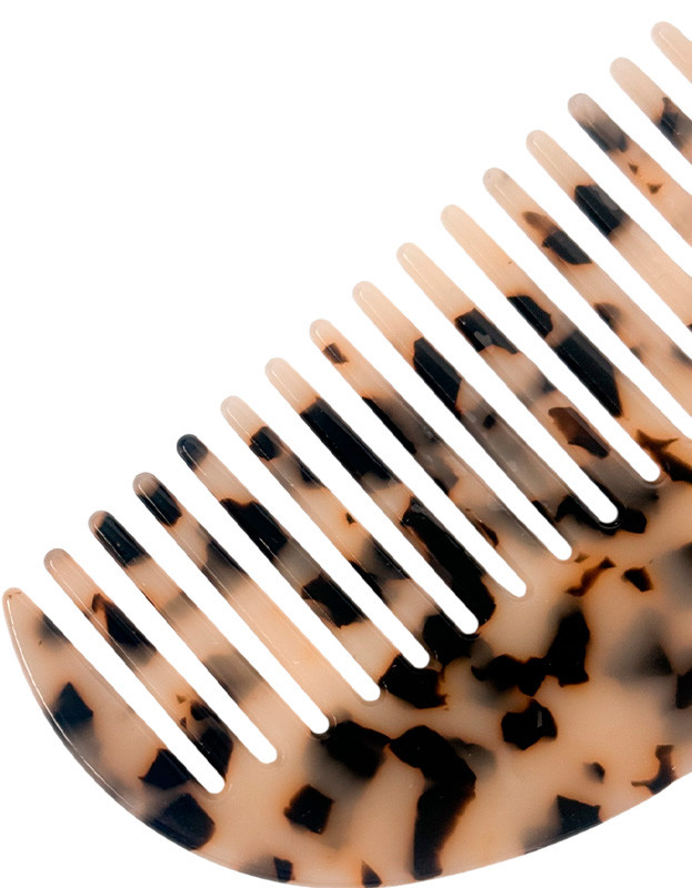 Гребінець для волосся світлий лео 12 см Miso на beauty-prof.com Фото 2 Гребінець для волосся світлий лео 12 см Miso Фото 2